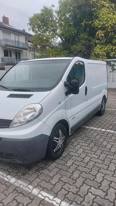 Weiß Gebraucht 2008 Renault Traffic Abholung | 5.000 € - Bild 1/4