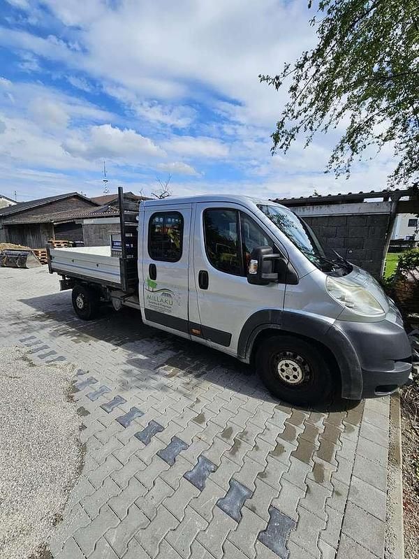 Grau Gebraucht 2013 Citroën Jumper Van / Kleinbus | 10.000 € (Superpreis) - Bild 1/4