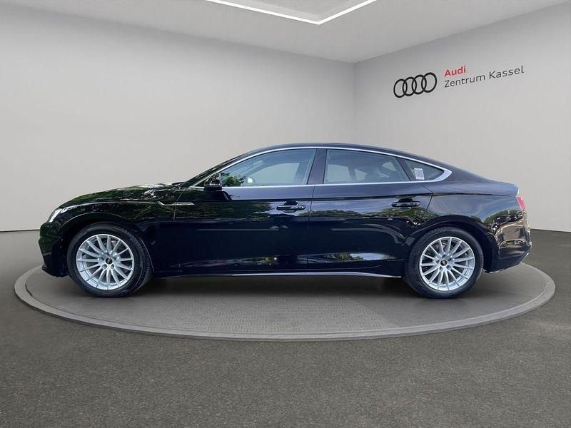 Gebraucht Audi A5 Sportback Basis 150 PS (110 kW) 2021 Brillantschwarz Kleinwagen