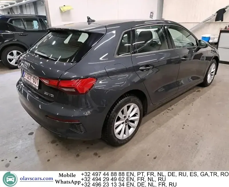 Gebraucht Audi A3 116 PS (85 kW) 2022 Grau Limousine