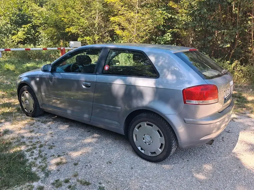 Gebraucht Audi A3 Ambition 102 PS (75 kW) 2008 Grau Kleinwagen