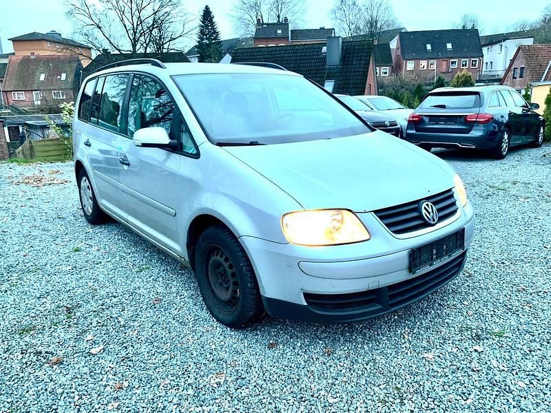 Silber Gebraucht 2006 VW Touran Van / Kleinbus | 999 € (Superpreis) - Bild 1/4