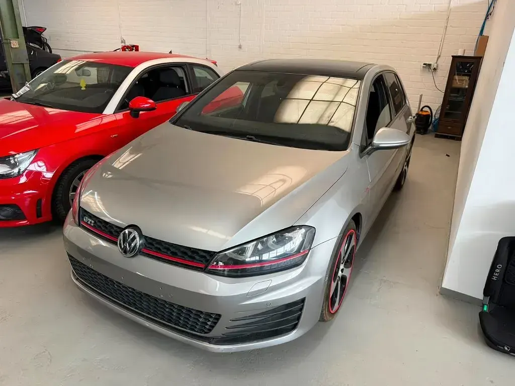 Gebraucht VW Golf VII GTI 220 PS (161 kW) 2015 Grau Limousine