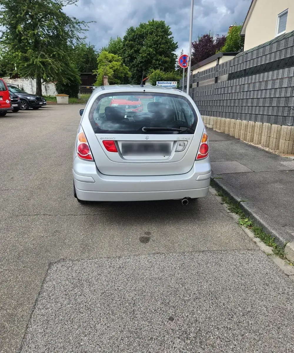 Gebraucht Suzuki Liana 107 PS (78 kW) 2006 Silber Kombi