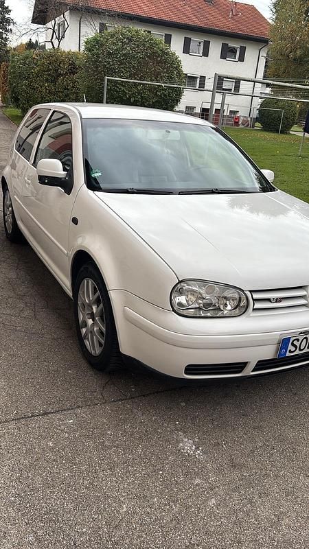Gebraucht VW Golf IV 170 PS (125 kW) 2002 Weiß Kleinwagen