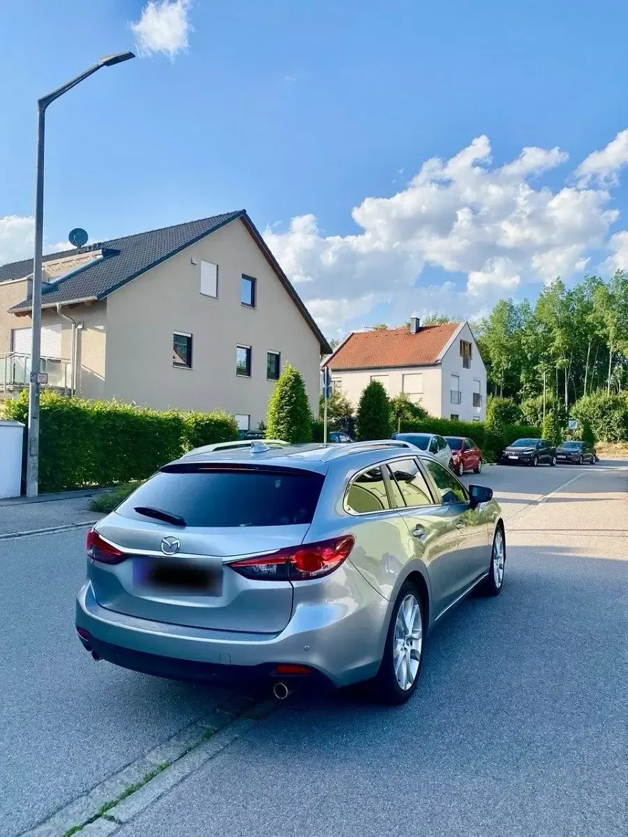 Gebraucht Mazda 6 150 PS (110 kW) 2014 Schwarz Kombi