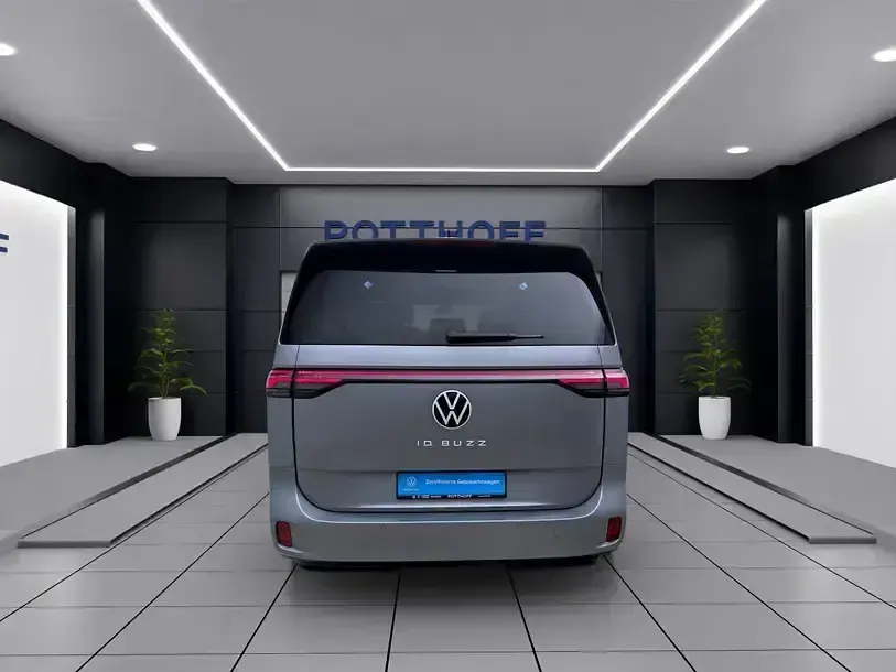 Gebraucht VW ID. Buzz Pure 125 kW (170 PS) 2025 Monosilber metallic Van / Kleinbus