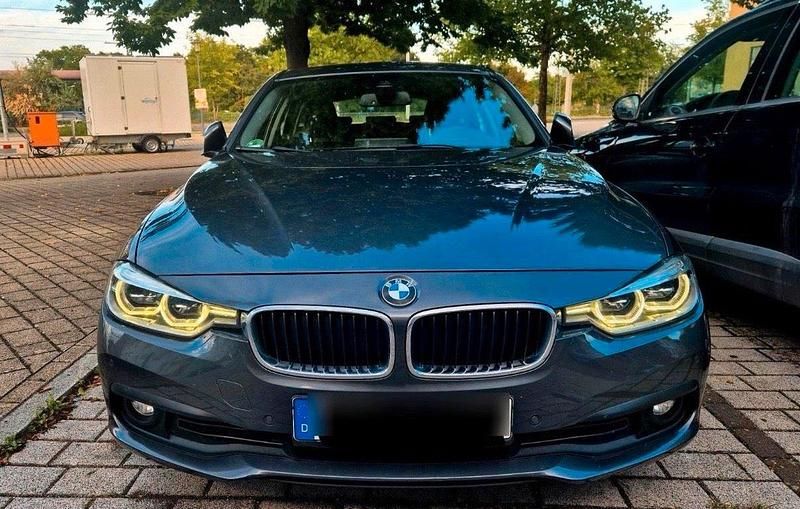 Gebraucht 2015 BMW 320 Comfort Edition Kombi | 10.700 € (Guter Preis) - Bild 1/4