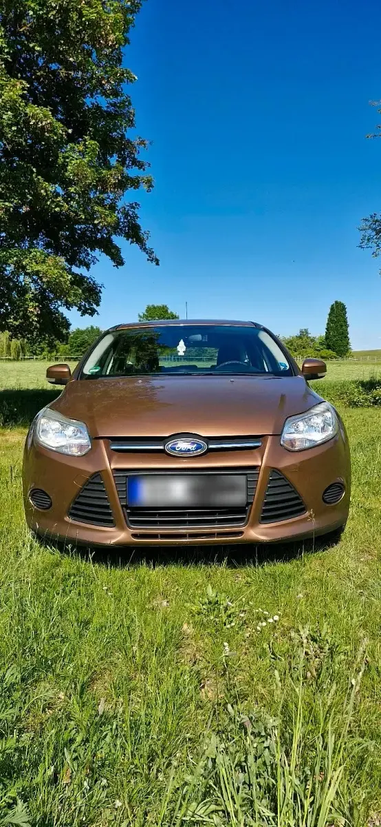Gebraucht Ford Focus 148 PS (108 kW) 2012 Braun Kombi