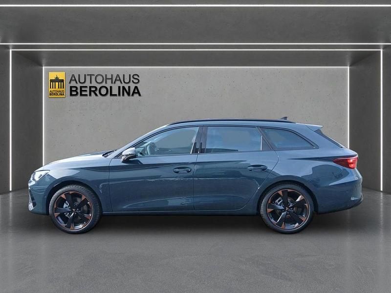 Neu Cupra Leon 150 PS (110 kW) 2026 Blau Limousine