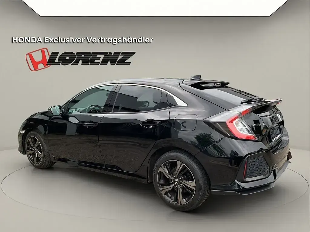 Gebraucht Honda Civic Elegance 120 PS (88 kW) 2018 Schwarz Limousine
