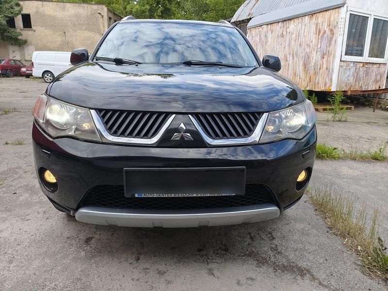 Schwarz Gebraucht 2009 Mitsubishi Outlander SUV | 4.400 € (Guter Preis) - Bild 1/2