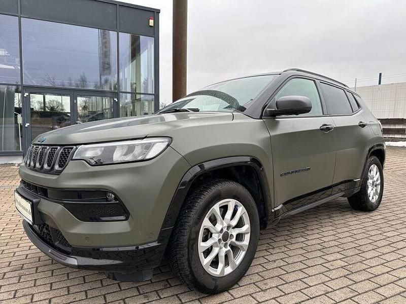 Gebraucht Jeep Compass 80th Anniversary 241 PS (177 kW) 2022 Carbon black metallic (metallic) SUV