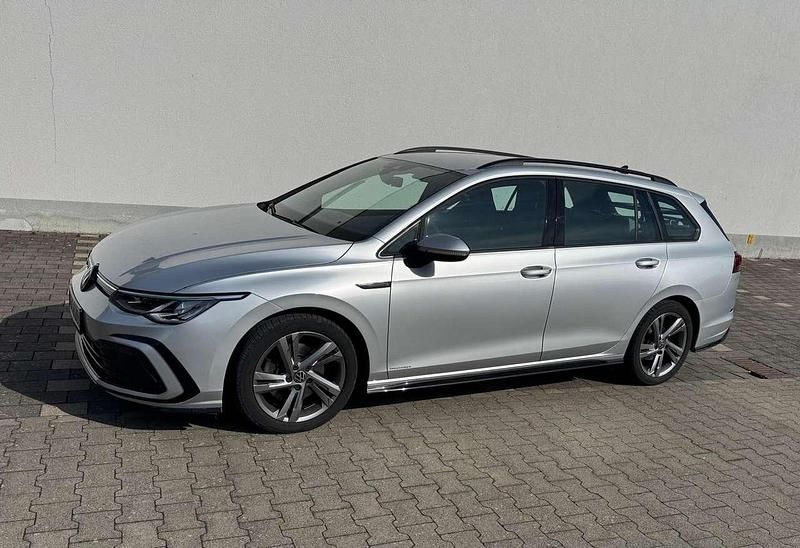 Silber Gebraucht 2021 VW Golf VIII R-line Kombi | 21.000 € (Superpreis) - Bild 1/4