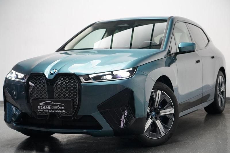 Gebraucht BMW iX Sport Line 239 kW (326 PS) 2024 Blau SUV