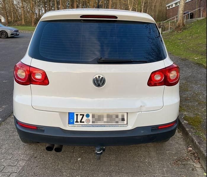 Gebraucht VW Tiguan 122 PS (89 kW) 2011 Weiß SUV