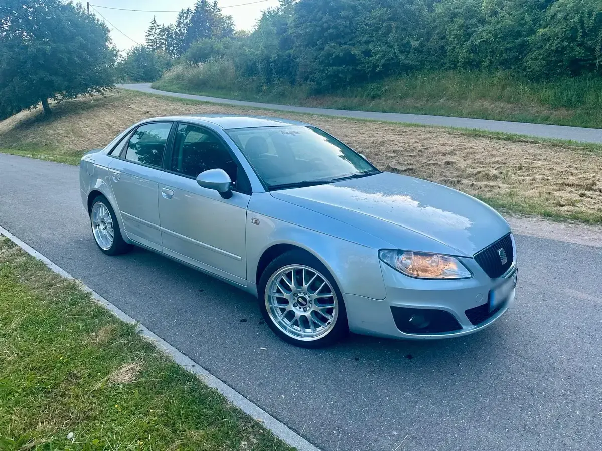 Gebraucht Seat Exeo 200 PS (147 kW) 2009 Silber Limousine