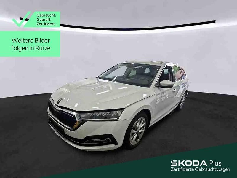 Moonweiß perleffekt/moonweis Gebraucht 2023 Skoda Octavia Style Kombi | 26.749 € (Fairer Preis) - Bild 1/4