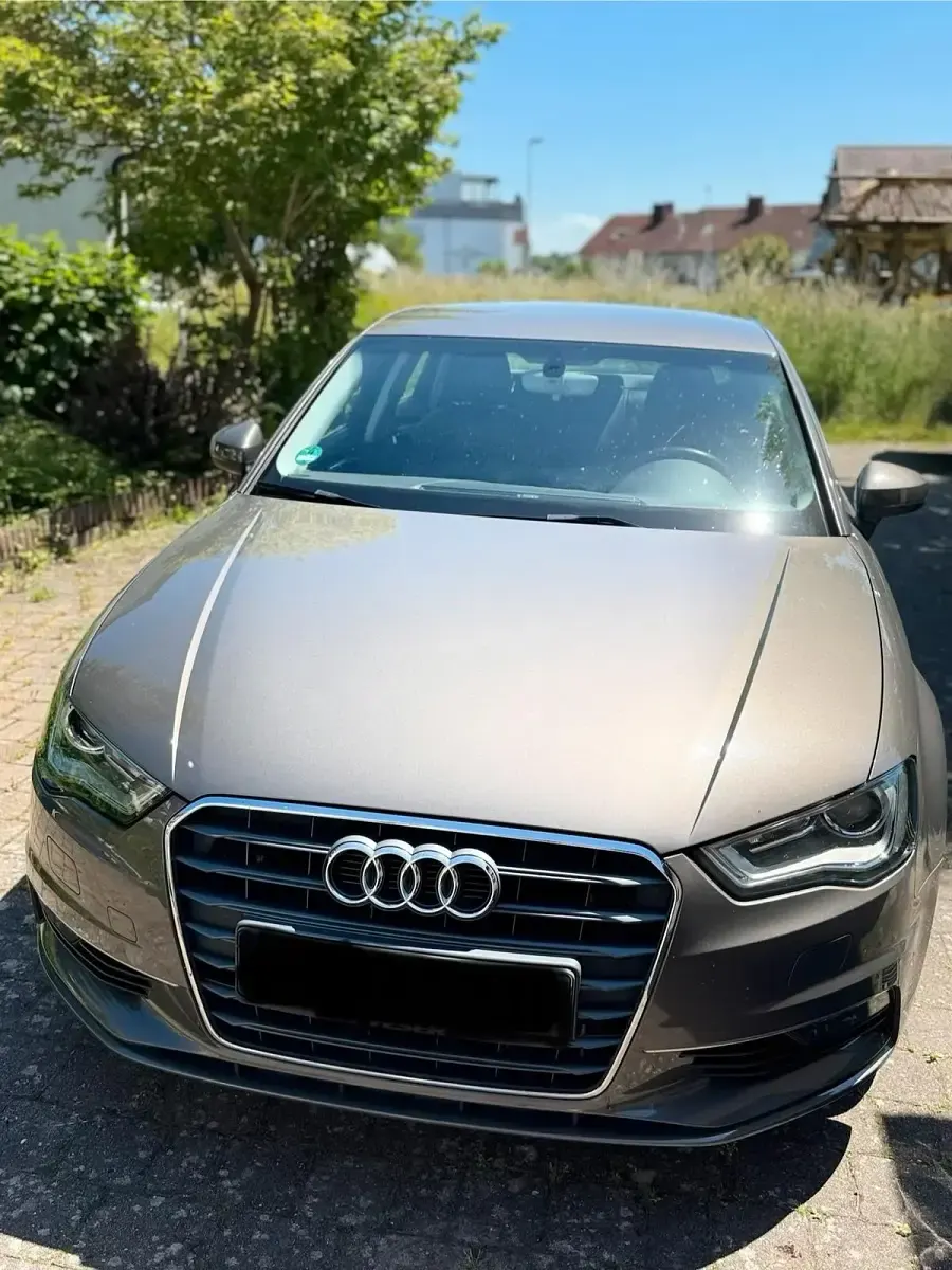 Gebraucht Audi A3 150 PS (110 kW) 2015 Grau Limousine