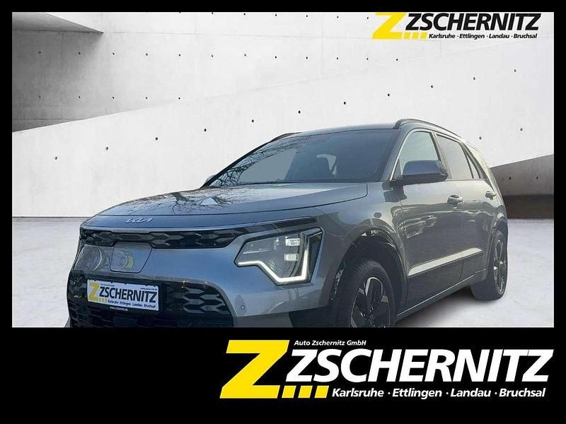 (klg) stahlgrau met. Gebraucht 2024 Kia e-Niro Inspiration SUV | 30.890 € (Fairer Preis) - Bild 1/4