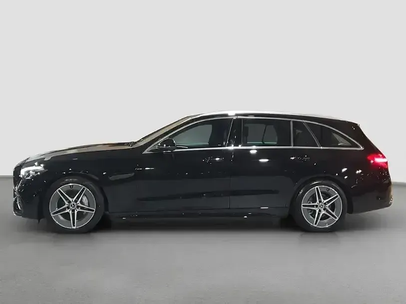 Gebraucht Mercedes C300 AMG line 258 PS (189 kW) 2025 Schwarz Kombi