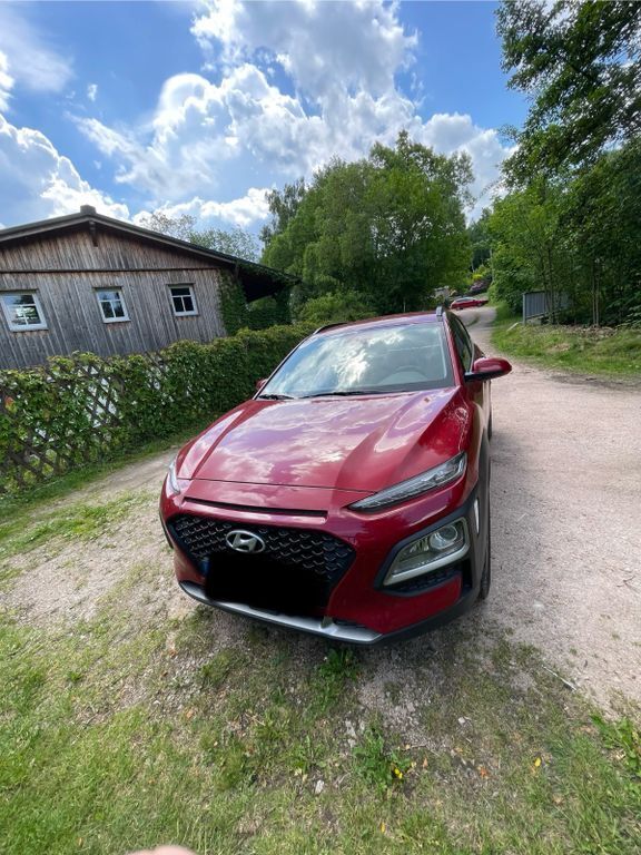 Rot Gebraucht 2018 Hyundai Kona Select SUV | 12.000 € (Fairer Preis) - Bild 1/4