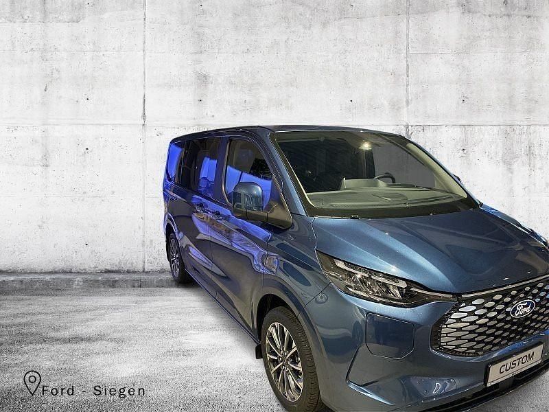 Neu Ford Tourneo Titanium X 171 kW (233 PS) 2025 Blau Van / Kleinbus