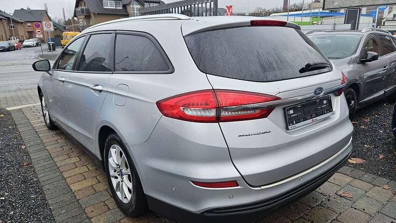 Gebraucht Ford Mondeo Titanium 165 PS (121 kW) 2019 Silber Kombi