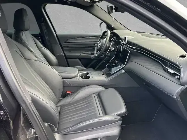 Gebraucht Maserati Grecale 330 PS (242 kW) 2025 Schwarz (nero tempesta) SUV