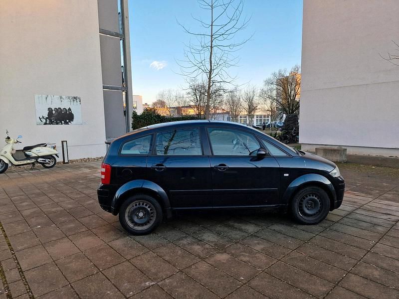 Gebraucht Audi A2 75 PS (55 kW) 2002 Schwarz Kleinwagen