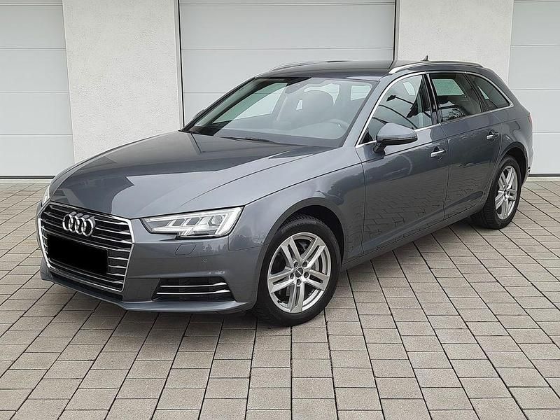 Gebraucht Audi A4 Design 190 PS (139 kW) 2017 Grau Kombi