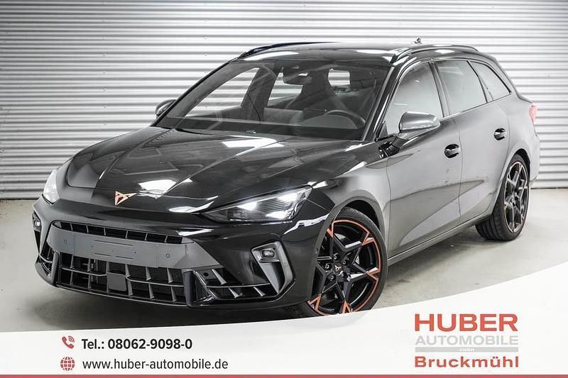 Gebraucht Cupra Leon VZ 333 PS (244 kW) 2025 Midnight black metallic (0e) Kombi