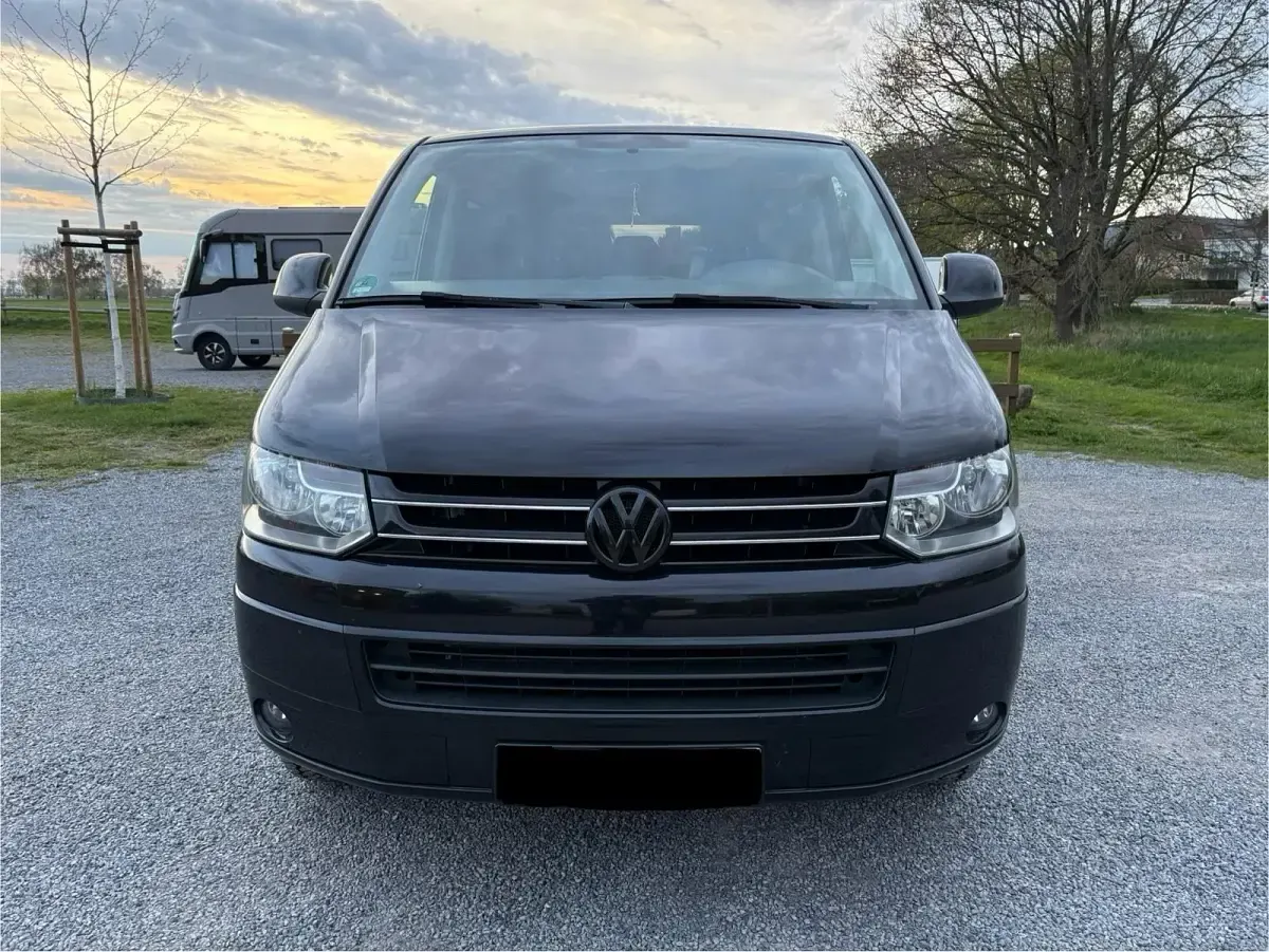 Gebraucht VW Caravelle 180 PS (132 kW) 2015 Schwarz Van