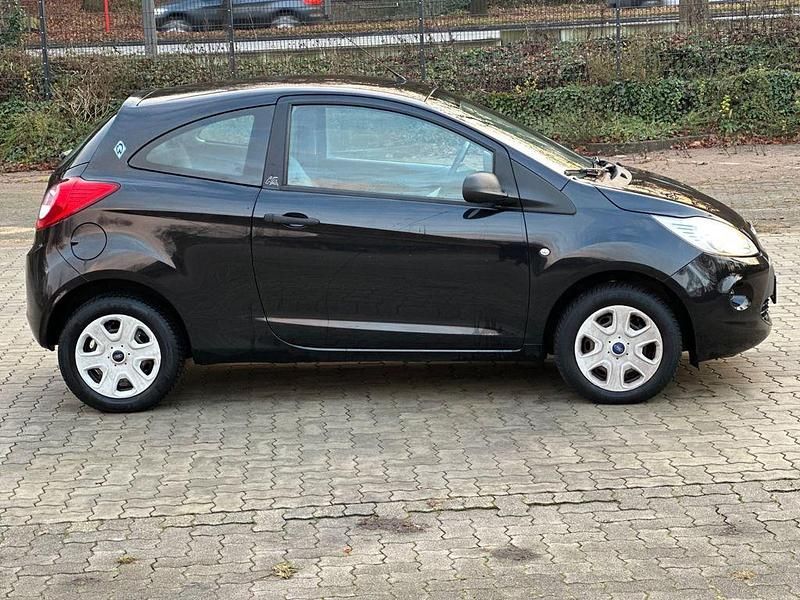 Gebraucht Ford Ka Trend 69 PS (50 kW) 2009 Schwarz Kleinwagen
