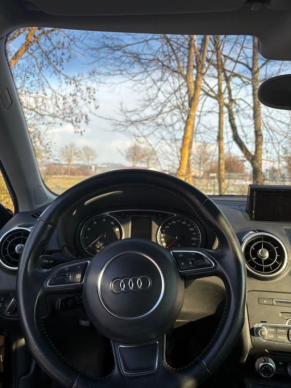 Gebraucht Audi A1 Sport 95 PS (69 kW) 2016 Schwarz Kleinwagen