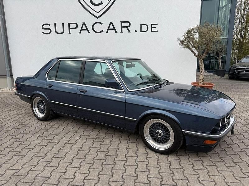 Gebraucht BMW M5 286 PS (210 kW) 1986 Blau Limousine