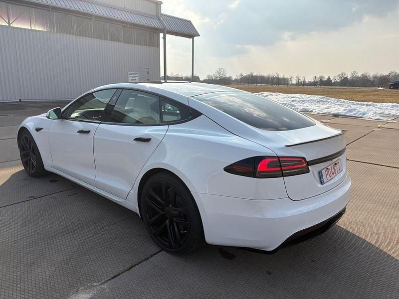Gebraucht Tesla Model S Plaid 759 kW (1033 PS) 2023 Weiß Kleinwagen