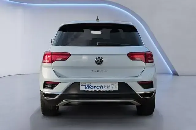 Gebraucht VW T-Roc Active 150 PS (110 kW) 2021 Weiß SUV