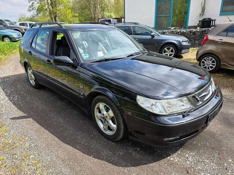 Second-hand Saab 9-5 211 CP (155 kW) 2000 Negru Break