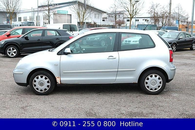 Gebraucht VW Polo Cricket 54 PS (39 kW) 2004 Silber Kleinwagen