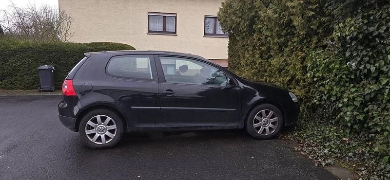 Schwarz Gebraucht 2005 VW Golf IV Style Kombi | 850 € (Superpreis) - Bild 1/4