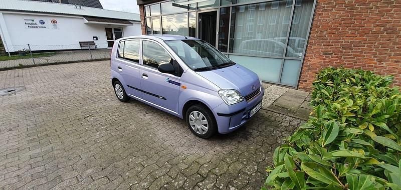 Andere farben Gebraucht 2004 Daihatsu Cuore Kleinwagen | 1.200 € (Fairer Preis) - Bild 1/1
