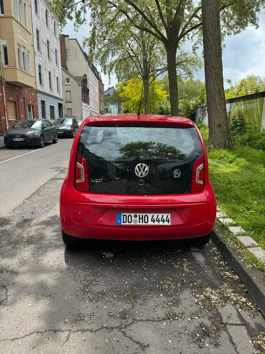 Gebraucht VW up! 60 PS (44 kW) 2013 Rot Kleinwagen