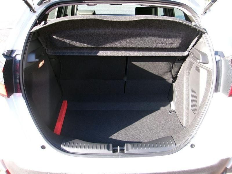 Neu Honda Jazz Elegance 107 PS (78 kW) 2026 Weiß Kleinwagen