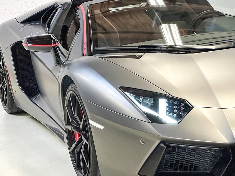 Gebraucht Lamborghini Aventador 700 PS (514 kW) 2015 Grau Cabrio