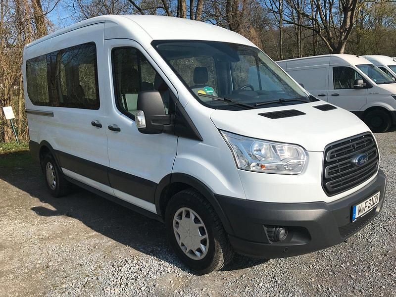 Occasion Ford Transit Trend 131 ch (96 kW) 2019 Blanc Break