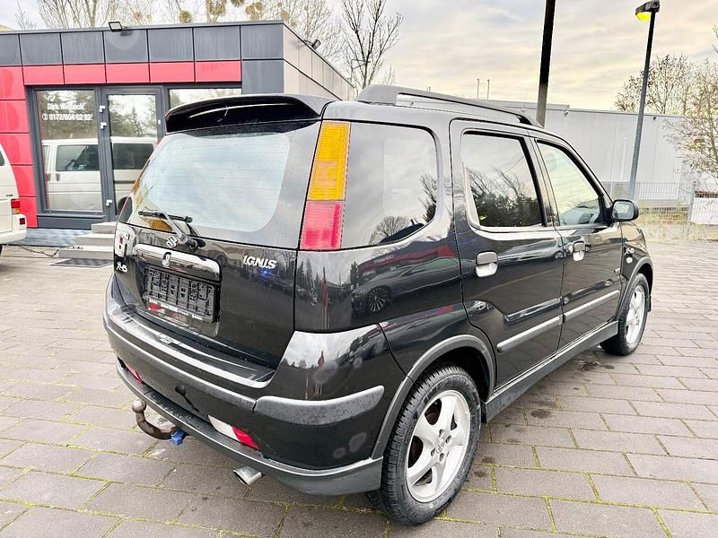 Gebraucht Suzuki Ignis 94 PS (69 kW) 2006 Schwarz Kleinwagen