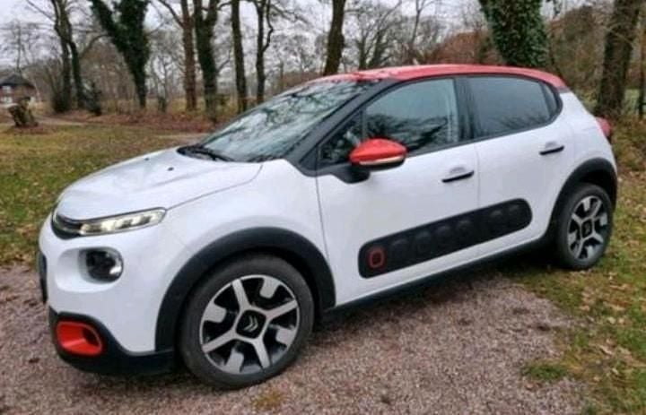 Weiß Gebraucht 2017 Citroën C3 PureTech Kleinwagen | 9.500 € (Fairer Preis) - Bild 1/4