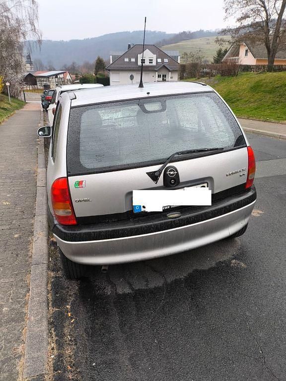 Gebraucht Opel Corsa 65 PS (47 kW) 1999 Grau Limousine