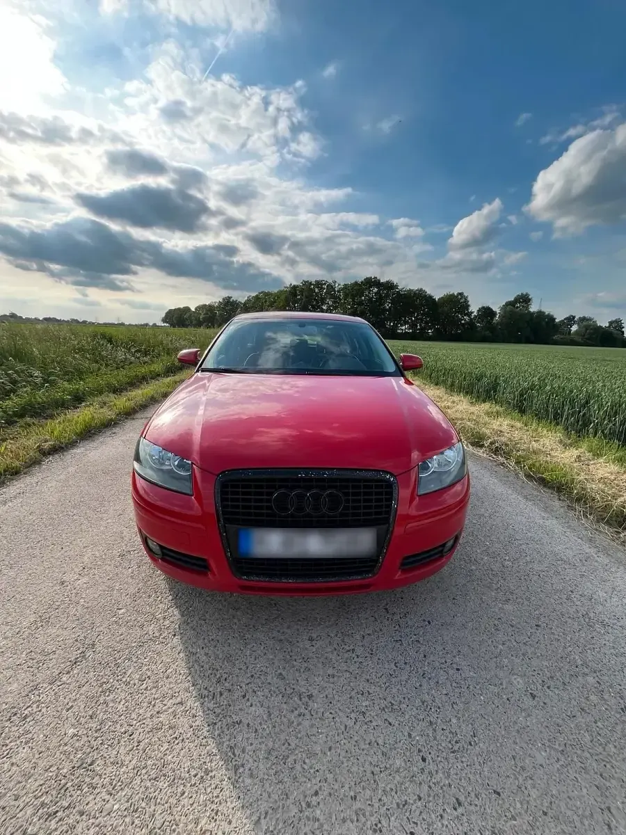 Gebraucht Audi A3 105 PS (77 kW) 2005 Rot Kleinwagen